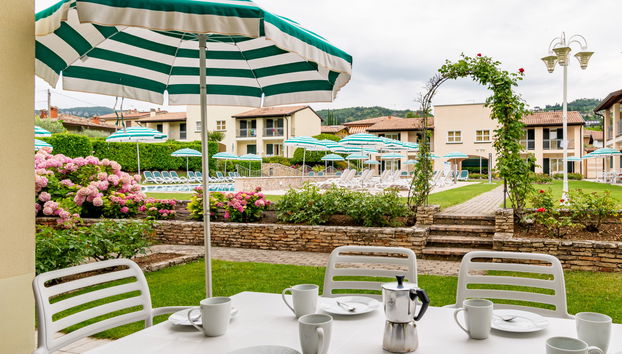 3 bedroom Apartment in Garda with swimming pool and garden - Photo 2