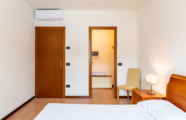 Apartamento de 3 quartos em Garda com piscina e jardim - Foto 13