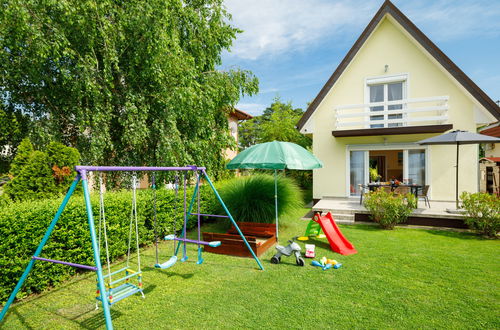 Photo 33 - Maison de 3 chambres à Balatonlelle avec jardin et terrasse