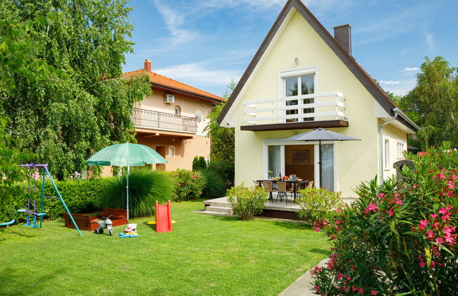 Casa de 3 quartos em Balatonlelle com jardim e terraço - Foto 32