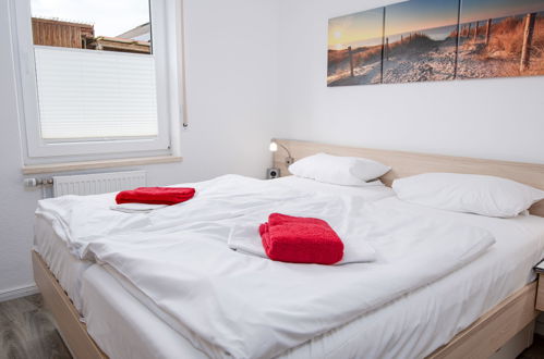 Foto 4 - Appartamento con 1 camera da letto a Norden con terrazza e vista mare