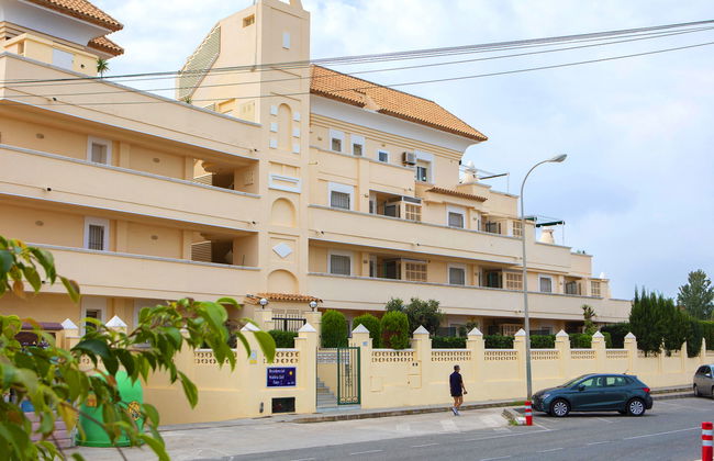 3 bedroom Apartment in Dénia with swimming pool and garden - Photo 25
