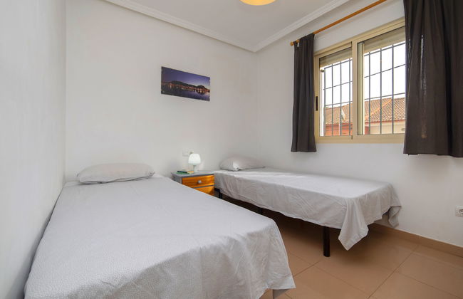 3 bedroom Apartment in Dénia with swimming pool and garden - Photo 13