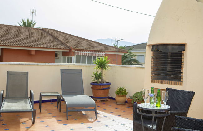 3 bedroom Apartment in Dénia with swimming pool and garden - Photo 18