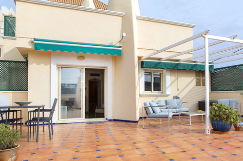 Photo 15 - 2 bedroom Apartment in Dénia with swimming pool and garden