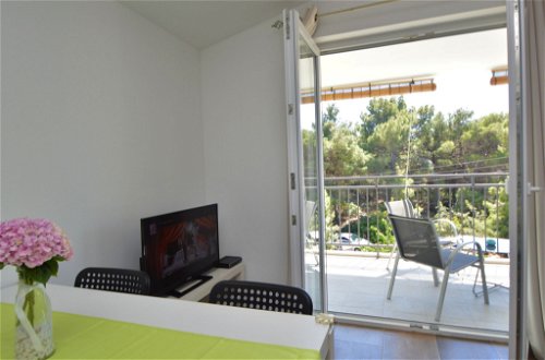 Photo 4 - Appartement de 1 chambre à Tribunj avec terrasse et vues à la mer