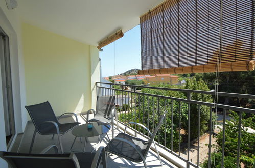 Foto 1 - Appartamento con 1 camera da letto a Tribunj con giardino e terrazza