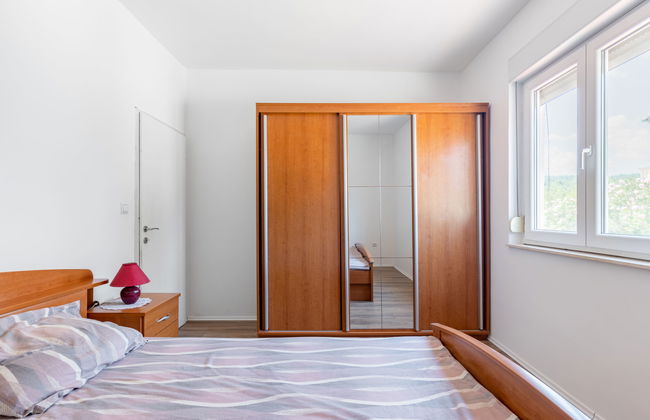 Maison de 4 chambres à Novigrad avec jardin et terrasse - Photo 11