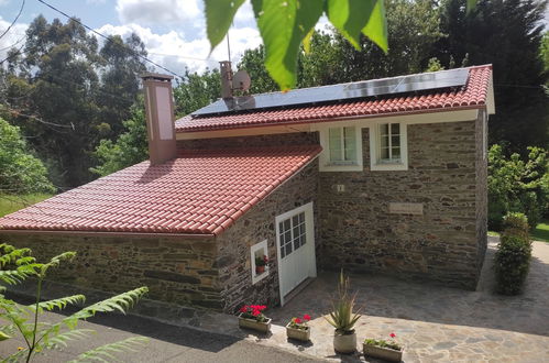 Photo 20 - 3 bedroom House in Miño with garden