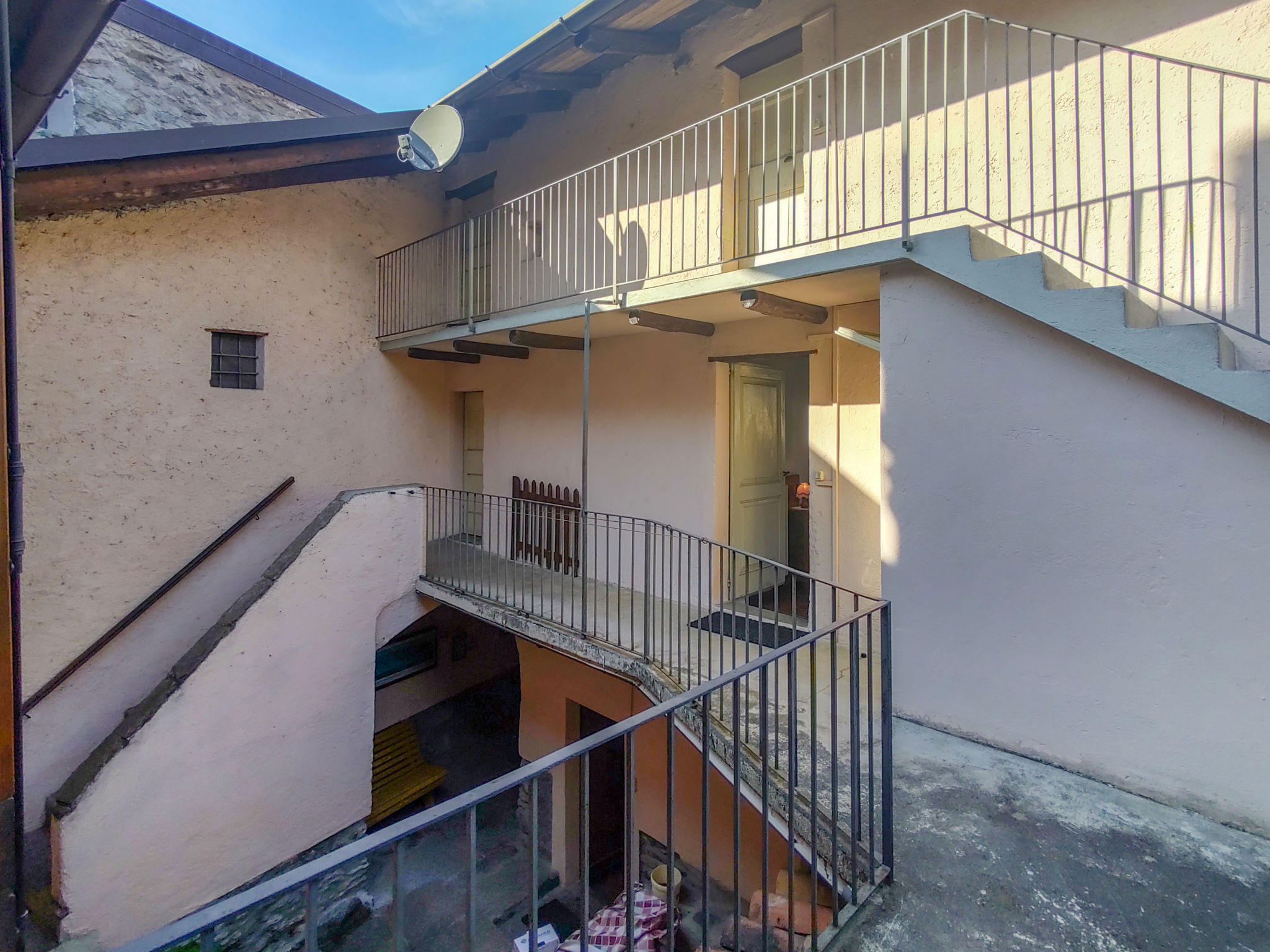 Photo 33 - Maison de 2 chambres à Pianello del Lario avec jardin et vues sur la montagne