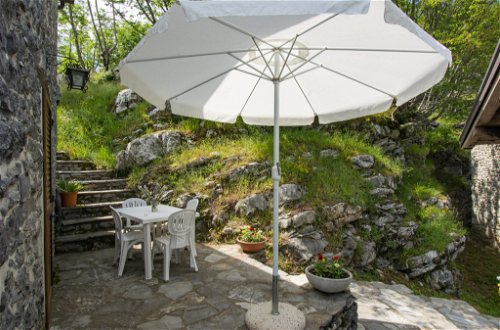 Foto 38 - Casa de 4 habitaciones en Fabbriche di Vergemoli con piscina privada y jardín