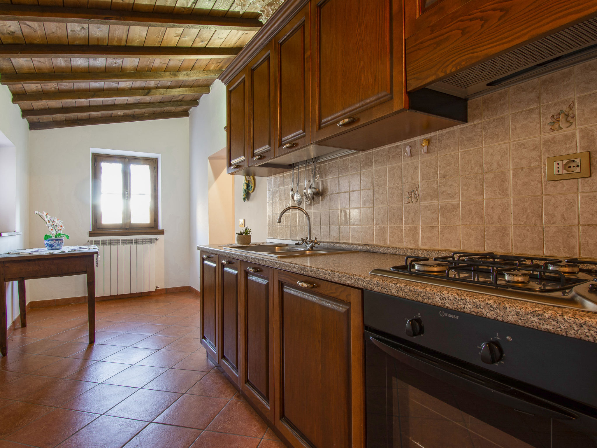 Photo 8 - 2 bedroom House in Fabbriche di Vergemoli with swimming pool and garden