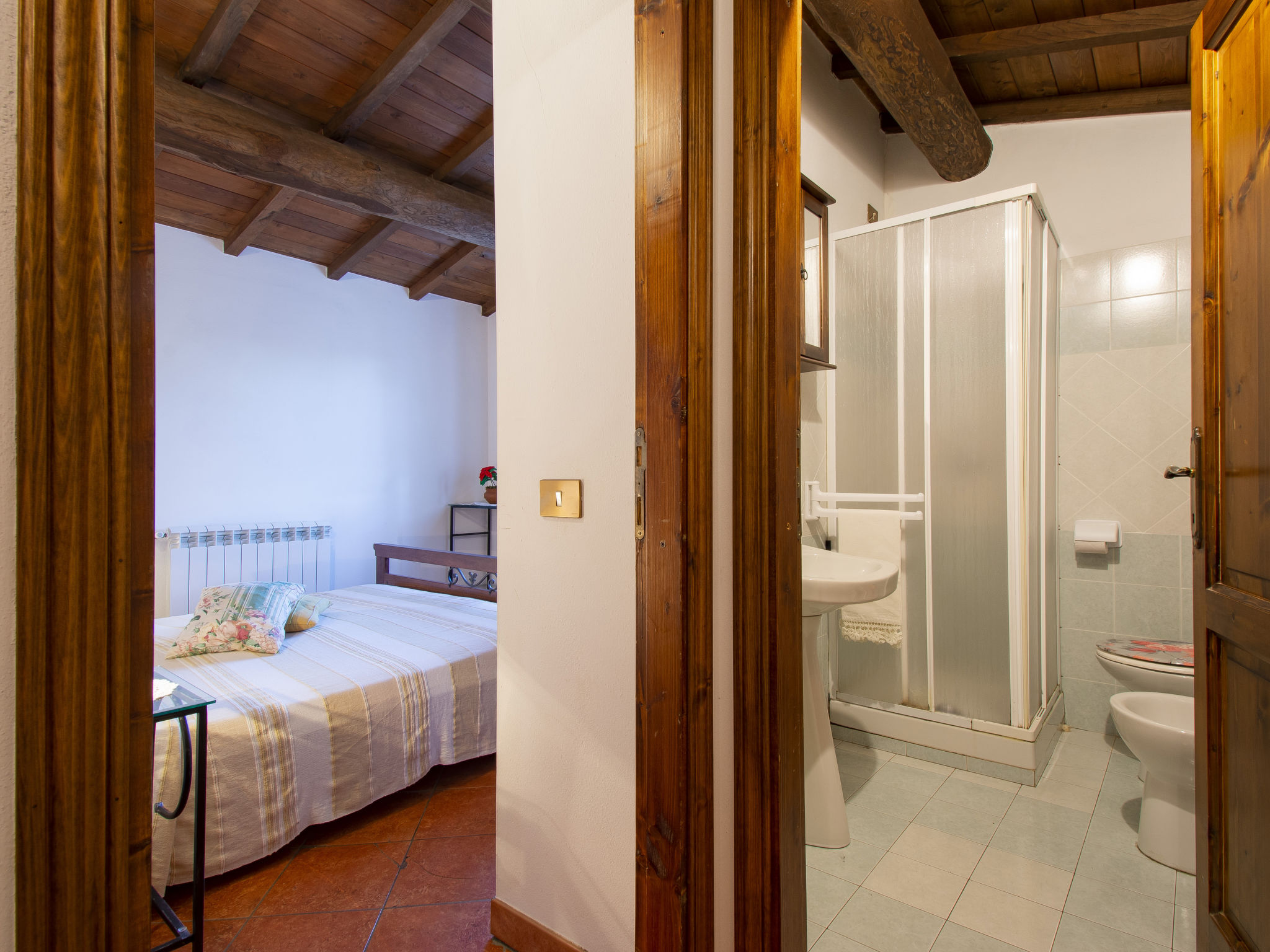 Photo 15 - 4 bedroom House in Fabbriche di Vergemoli with private pool and garden