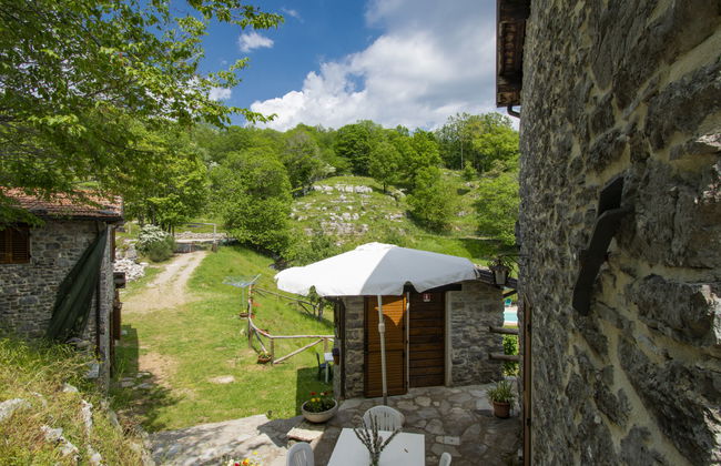 Casa con 3 camere da letto a Fabbriche di Vergemoli con piscina e giardino - Foto 33