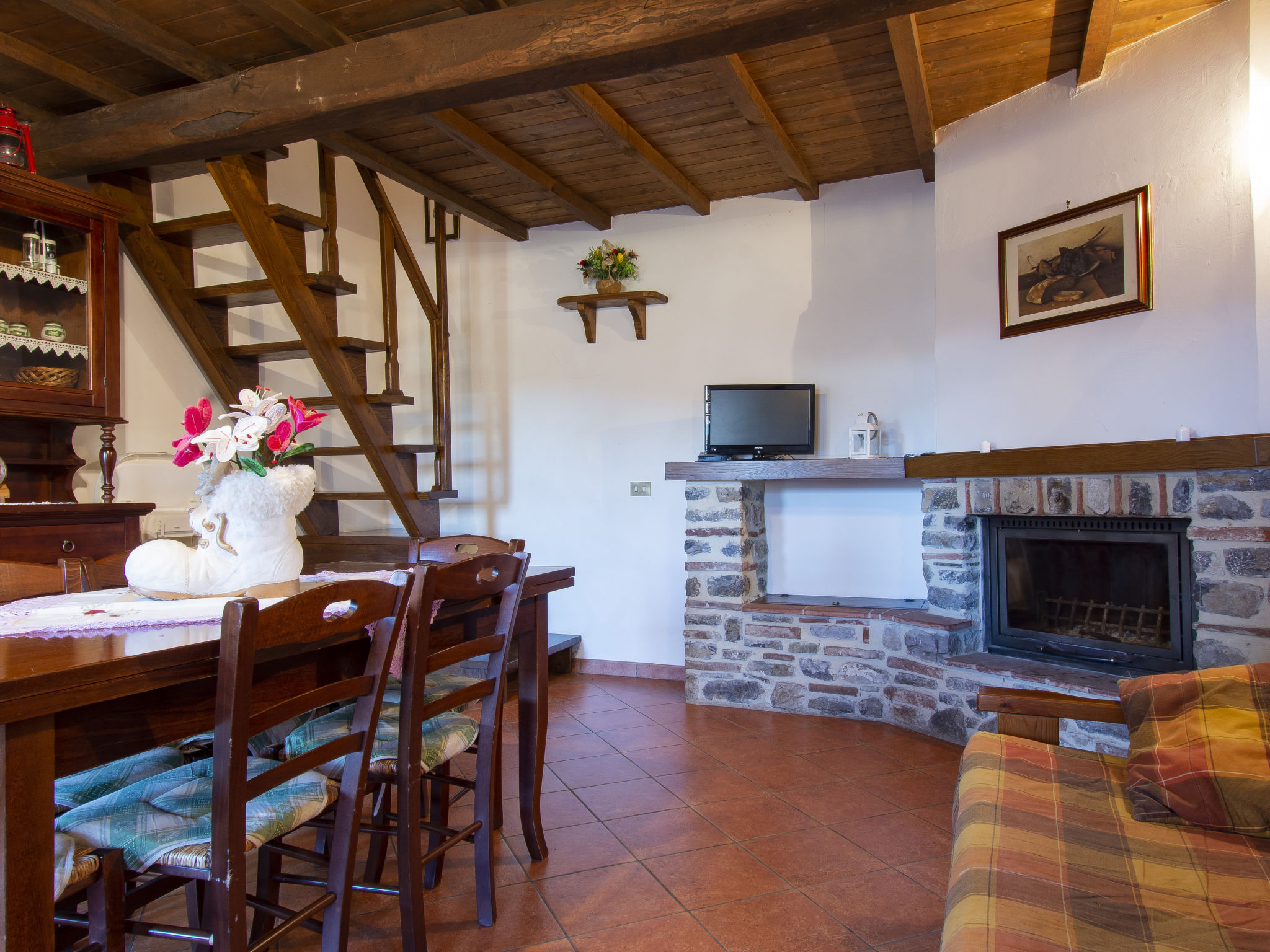 Photo 25 - 2 bedroom House in Fabbriche di Vergemoli with swimming pool and garden