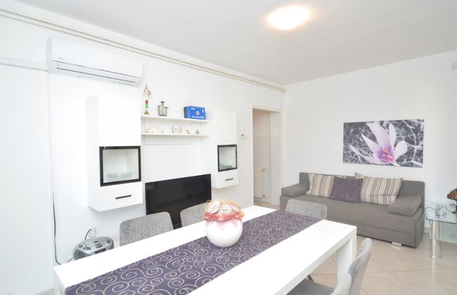 Appartement de 4 chambres à Pula avec jardin et terrasse - Photo 8
