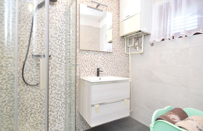 Appartement de 4 chambres à Pula avec jardin et terrasse - Photo 27
