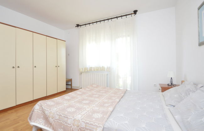 Appartement de 4 chambres à Pula avec jardin et terrasse - Photo 12