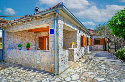 Foto 39 - Casa de 2 habitaciones en Sukošan con terraza y vistas al mar