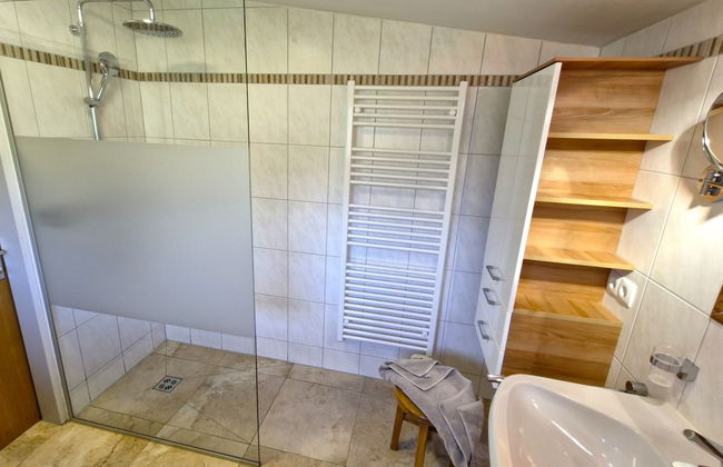 Casa de 2 quartos em Telfs com piscina e jardim - Foto 18