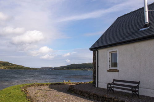 Foto 17 - Haus mit 3 Schlafzimmern in Isle mit garten