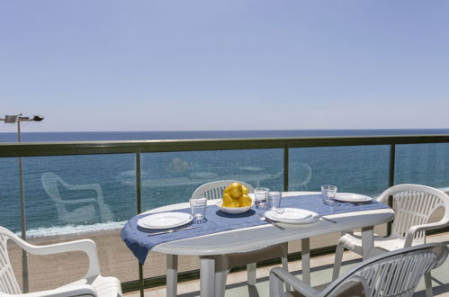 Foto 1 - Apartamento de 2 quartos em Castell-Platja d'Aro com terraço e vistas do mar