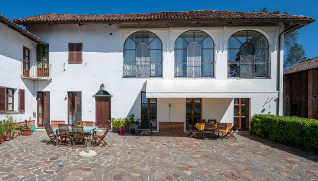Apartamento de 3 quartos em Azzano d'Asti com piscina e jardim - Foto 2