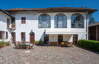 Photo 2 - Appartement de 3 chambres à Azzano d'Asti avec piscine et jardin