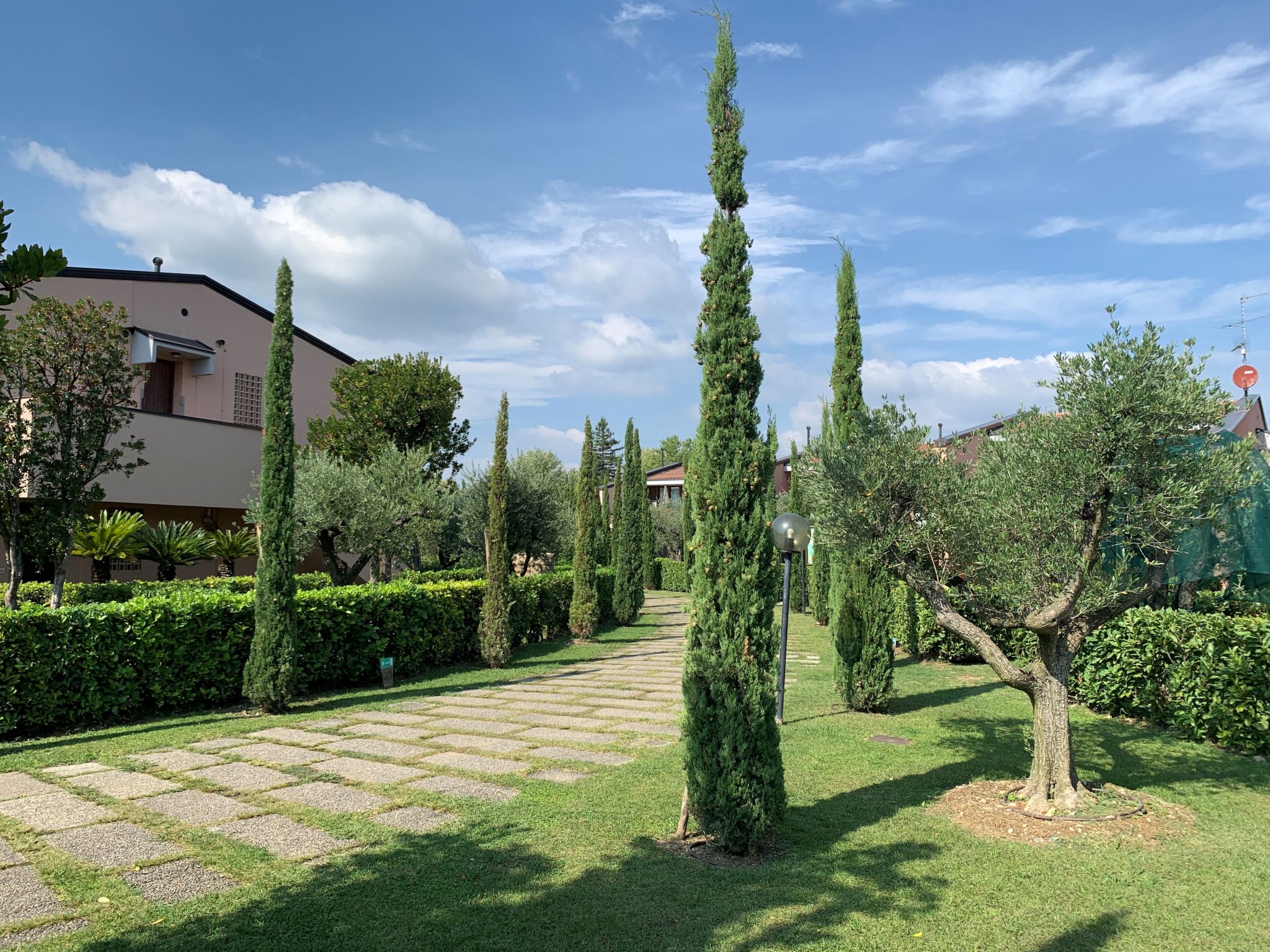 Foto 21 - Apartamento de 1 habitación en Moniga del Garda con piscina y jardín