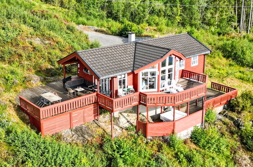 Photo 32 - 5 bedroom House in Tysnes with garden and terrace