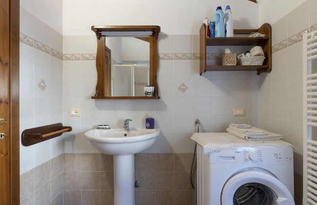 Appartement de 2 chambres à Vendone avec jardin - Photo 18