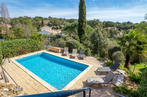 Foto 38 - Casa con 4 camere da letto a Sainte-Maxime con piscina privata e vista mare