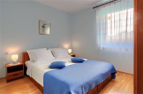 Foto 17 - Apartamento de 2 quartos em Labin com vistas do mar