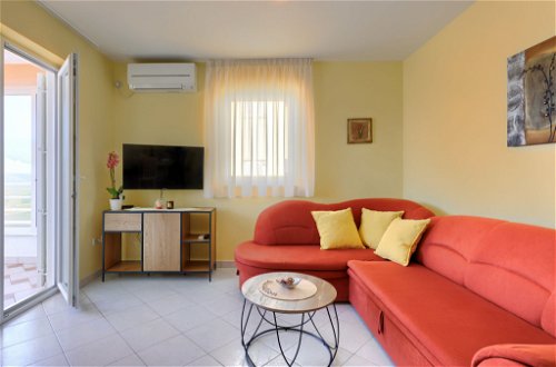 Foto 13 - Apartamento de 2 quartos em Labin com vistas do mar