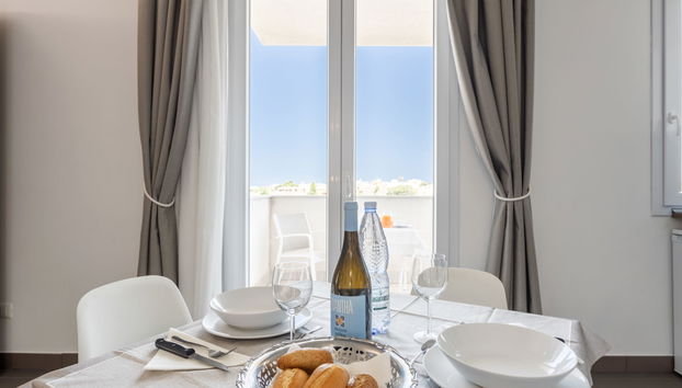 Apartamento de 2 quartos em Marsala com piscina e jardim - Foto 2