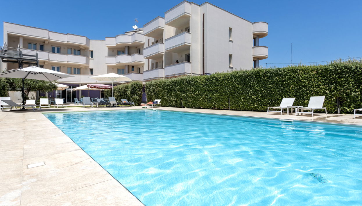Apartamento de 2 quartos em Marsala com piscina e jardim - Foto 1