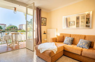 Photo 3 - 2 bedroom Apartment in Fréjus with sea view