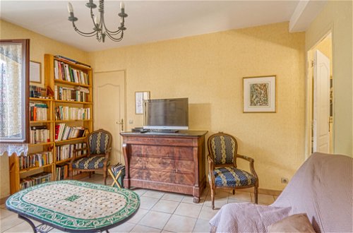 Foto 10 - Casa de 4 habitaciones en Fréjus con jardín y vistas al mar