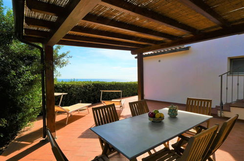 Photo 33 - 3 bedroom House in Capoliveri with garden and sea view