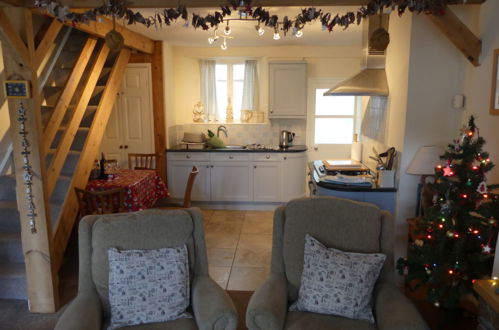 Photo 44 - 2 bedroom House in Teignmouth with garden and sea view