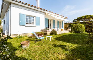 Foto 1 - Casa de 2 habitaciones en Vaux-sur-Mer con jardín y vistas al mar