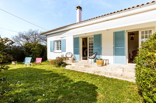 Foto 18 - Casa de 2 quartos em Vaux-sur-Mer com jardim e vistas do mar