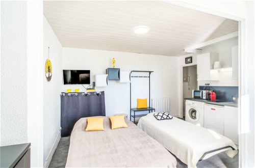 Photo 14 - Apartment in Arcachon with swimming pool and sea view