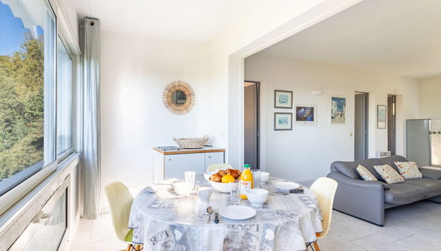 3 bedroom Apartment in Rayol-Canadel-sur-Mer - Photo 3
