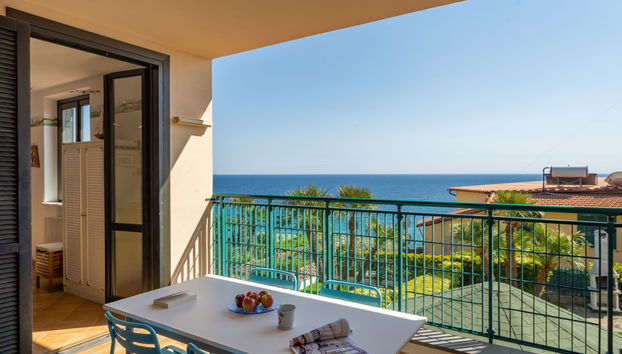 Apartment mit 2 Schlafzimmern in Cipressa mit schwimmbad und garten - Foto 3
