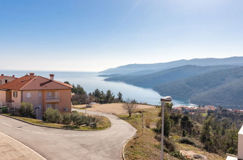 Foto 15 - Apartment mit 1 Schlafzimmer in Labin mit blick aufs meer