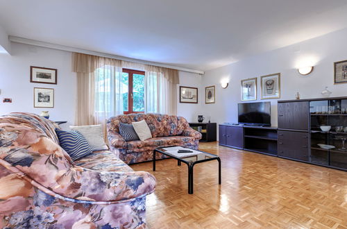Foto 8 - Apartamento de 2 quartos em Medulin com jardim