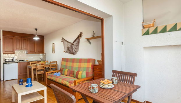 Apartamento en l'Escala con piscina y jardín - Foto 4