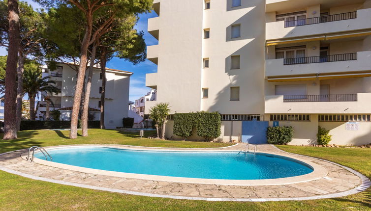 Foto 1 - Apartamento em l'Escala com piscina e jardim