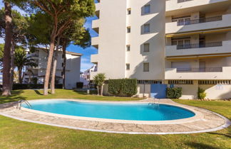 Foto 1 - Apartamento em l'Escala com piscina e vistas do mar